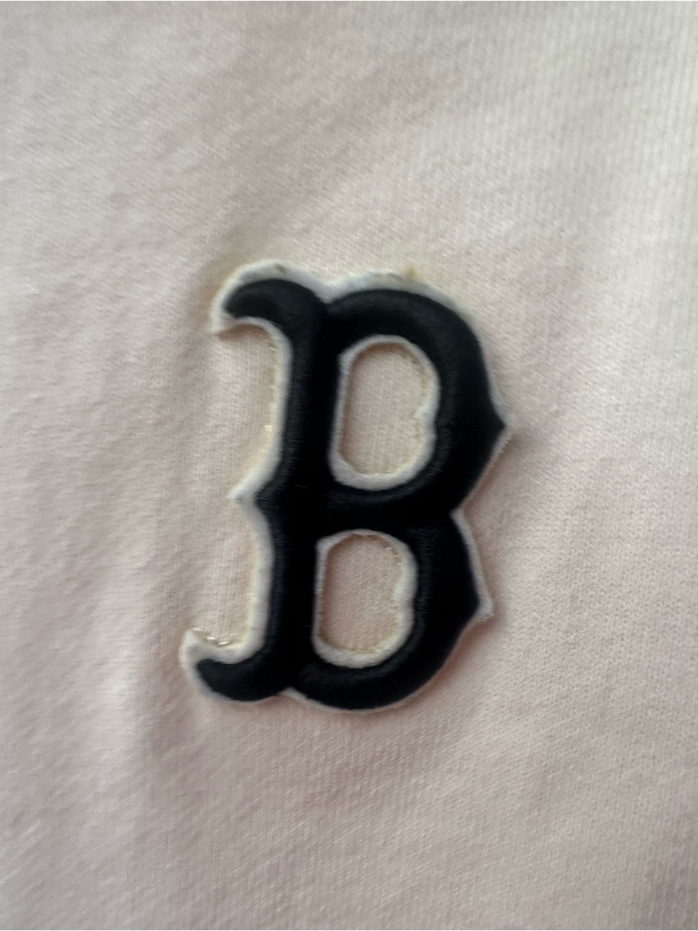 MLB Cream Crewneck Sweatshirt with Black 'B' Logo and Sleeve Trim - Picture 4 of 11